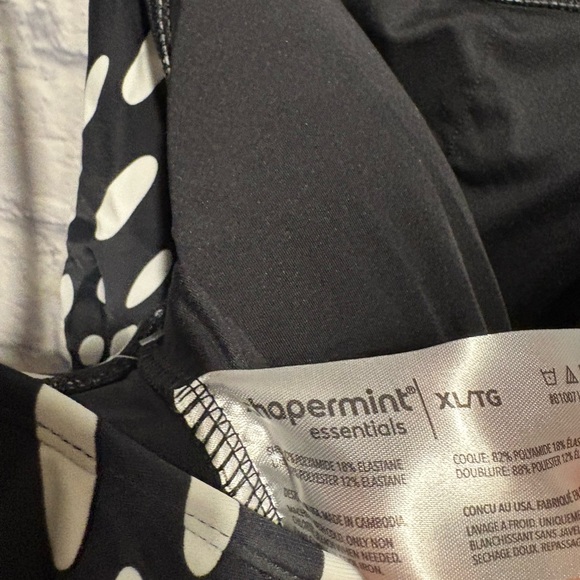 New Shapermint Ruffle Bikini Top Large and XL - Picture 10 of 16